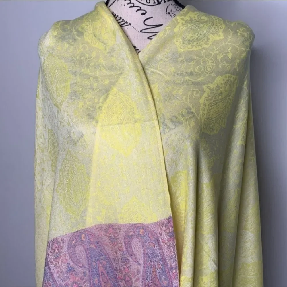 Beautiful yellow Multicolor Pashmina - Picture 6 of 6